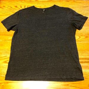 H&M Men’s Gray T-Shirt - Size XL